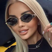 משקפי שמש פאנק מצולעים עם מסגרת מתכת לנשים