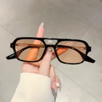 משקפי שמש לנהיגה לנשים